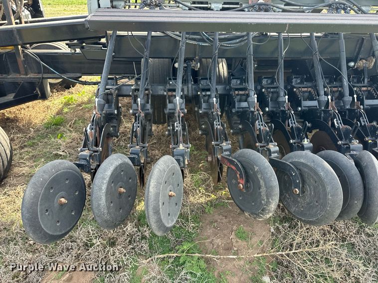 image for item EQ4522 Crustbuster 4745 grain drill