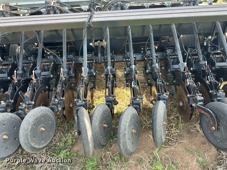 image for item EQ4522 Crustbuster 4745 grain drill