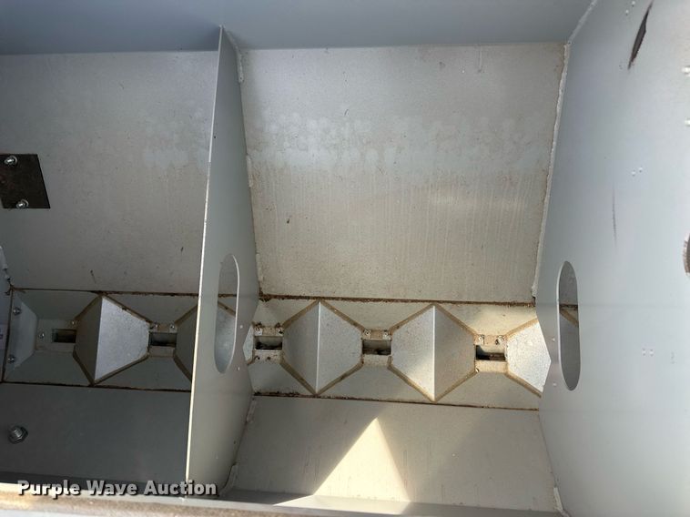 image for item EQ4522 Crustbuster 4745 grain drill