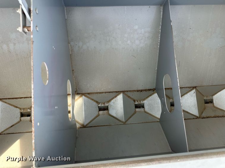 image for item EQ4522 Crustbuster 4745 grain drill