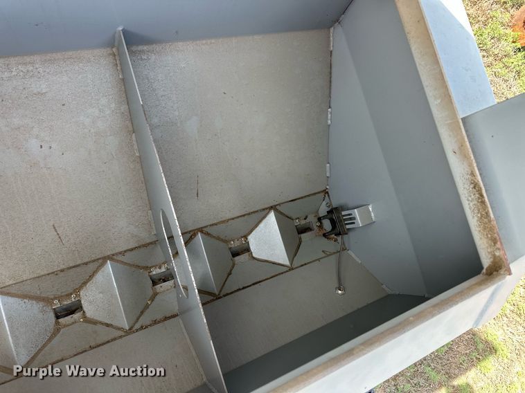 image for item EQ4522 Crustbuster 4745 grain drill