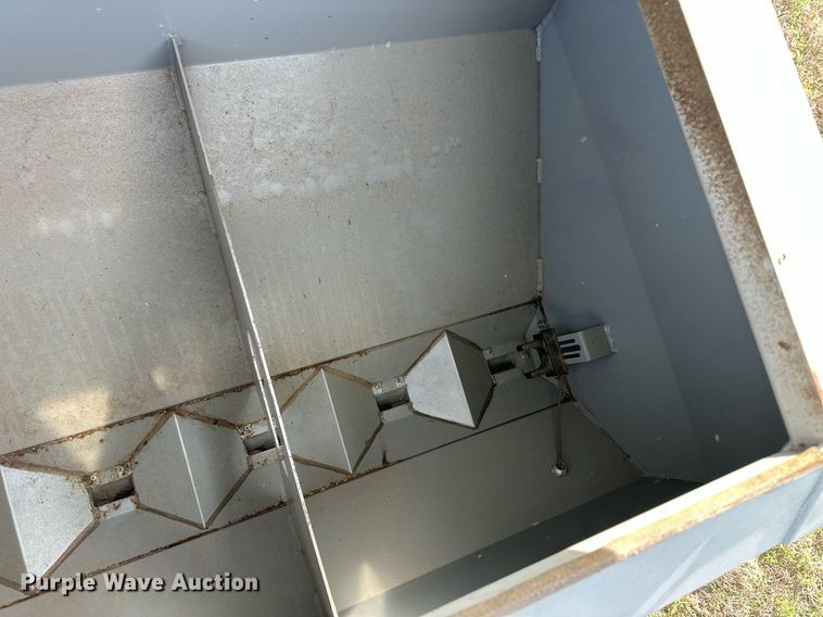 image for item EQ4522 Crustbuster 4745 grain drill