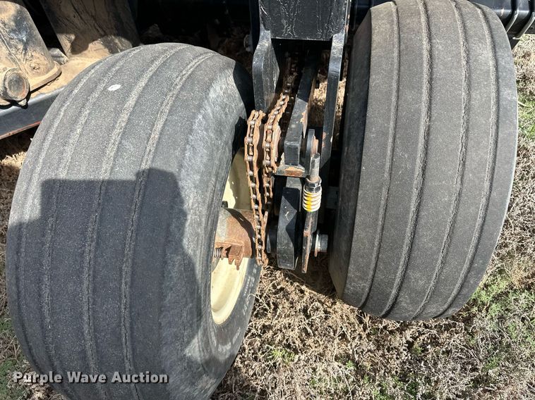 image for item EQ4522 Crustbuster 4745 grain drill