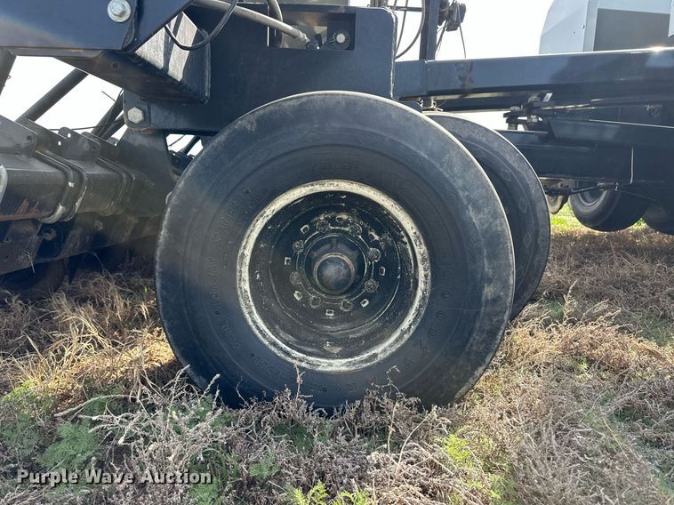 image for item EQ4522 Crustbuster 4745 grain drill