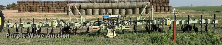 image for item EQ4523 Orthman 613055 row crop cultivator