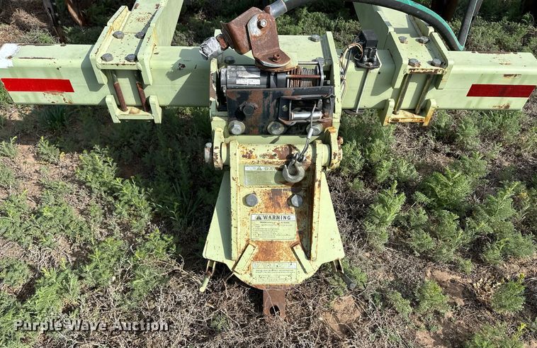 image for item EQ4523 Orthman 613055 row crop cultivator