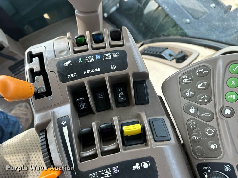 image for item EQ4524 2013 John Deere 9460R 4WD tractor