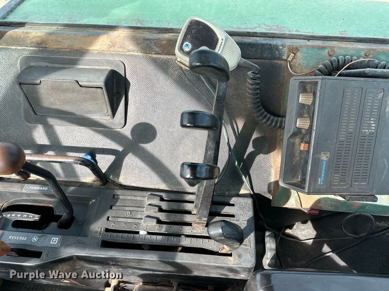 image for item EQ4525 1979 John Deere 4640 tractor