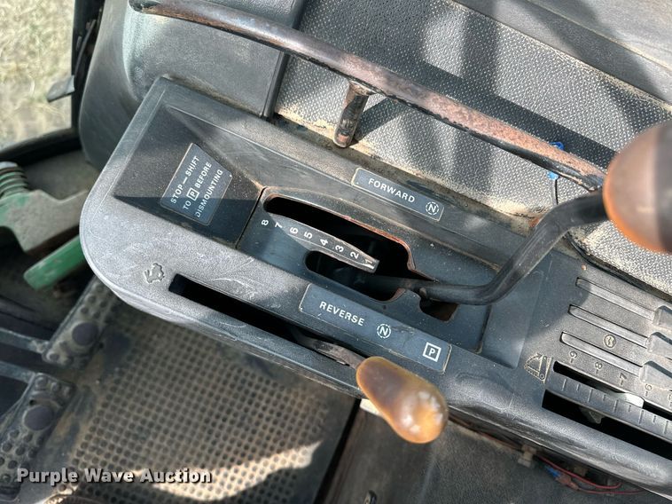 image for item EQ4525 1979 John Deere 4640 tractor