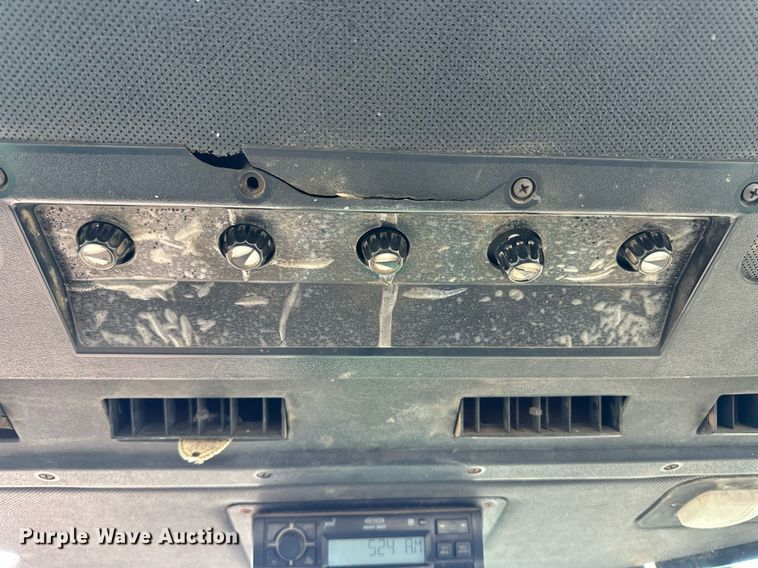 image for item EQ4525 1979 John Deere 4640 tractor