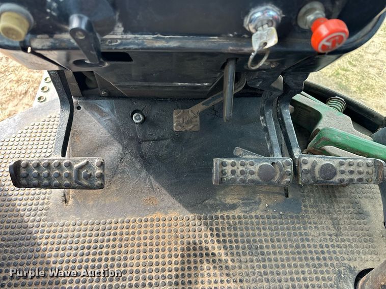 image for item EQ4525 1979 John Deere 4640 tractor