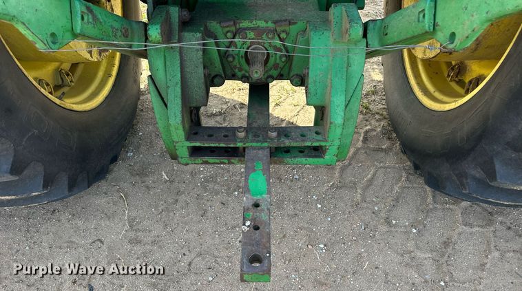 image for item EQ4526 1983 John Deere 4650 tractor