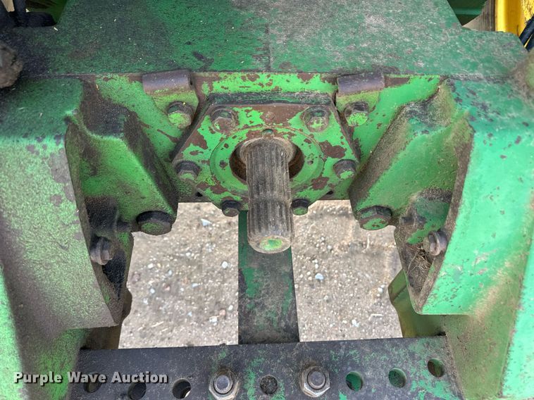 image for item EQ4526 1983 John Deere 4650 tractor