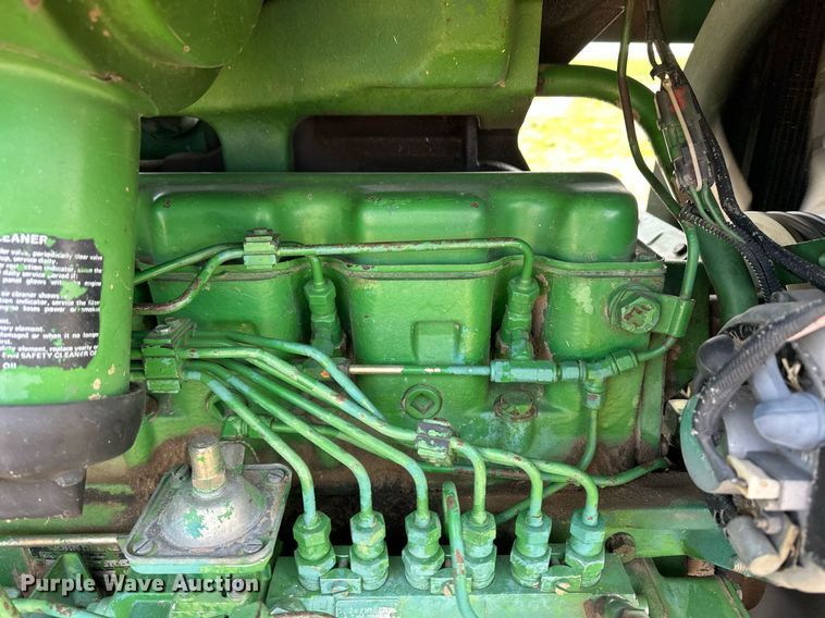 image for item EQ4526 1983 John Deere 4650 tractor