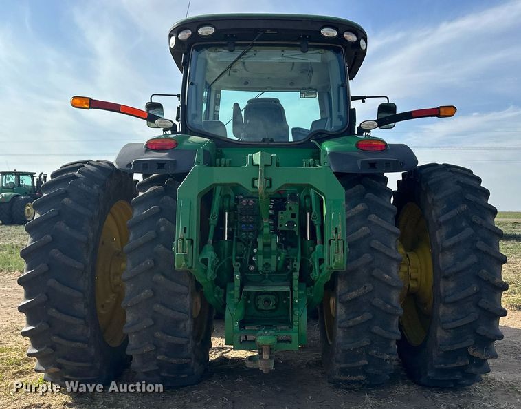image for item EQ4528 2016 John Deere 8370R MFWD tractor