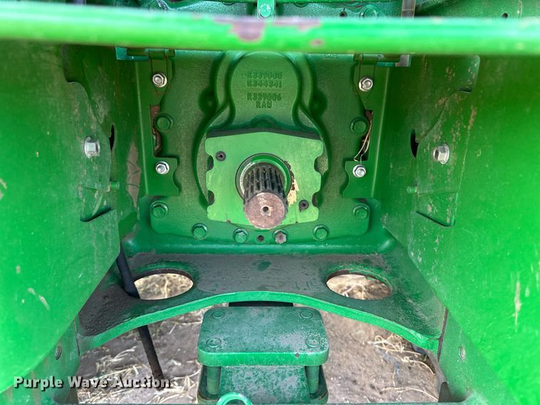 image for item EQ4528 2016 John Deere 8370R MFWD tractor