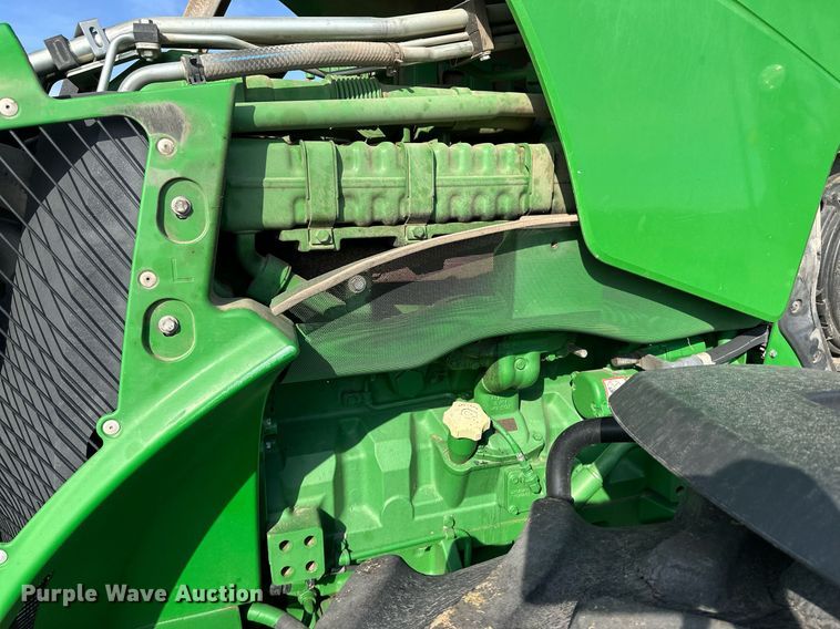 image for item EQ4528 2016 John Deere 8370R MFWD tractor
