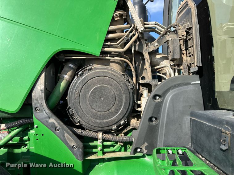 image for item EQ4528 2016 John Deere 8370R MFWD tractor