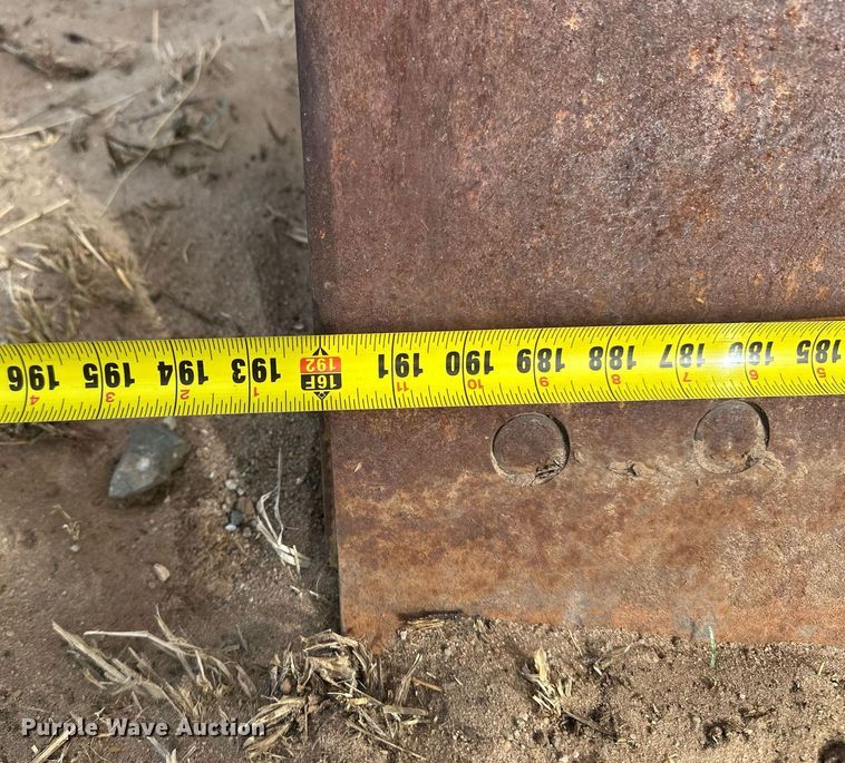 image for item EQ4529 Degelman 7200 blade