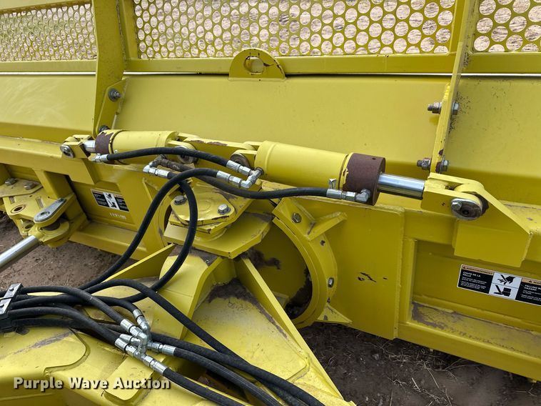 image for item EQ4529 Degelman 7200 blade