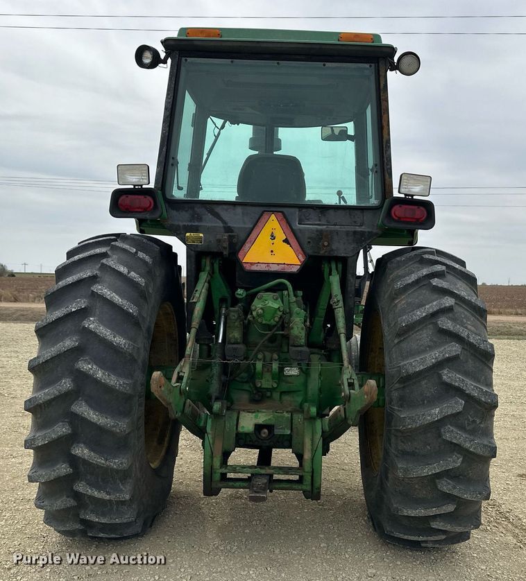 image for item EQ4533 1985 John Deere 4650 tractor