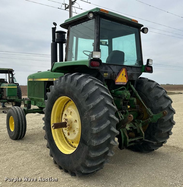 image for item EQ4533 1985 John Deere 4650 tractor