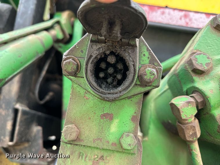 image for item EQ4533 1985 John Deere 4650 tractor