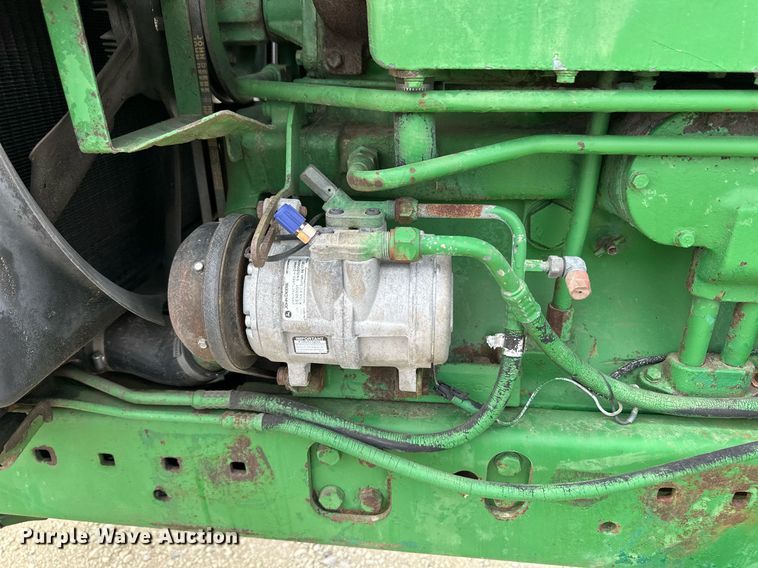 image for item EQ4533 1985 John Deere 4650 tractor