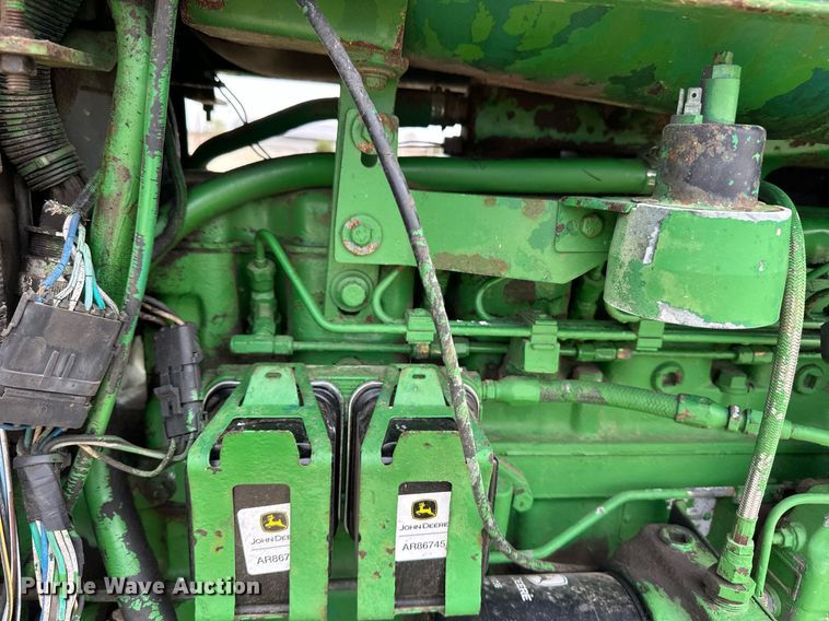image for item EQ4533 1985 John Deere 4650 tractor