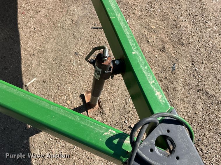 image for item EQ4543 Nurse tank trailer