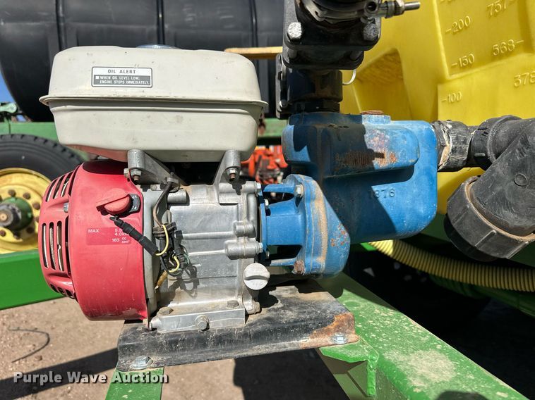 image for item EQ4543 Nurse tank trailer