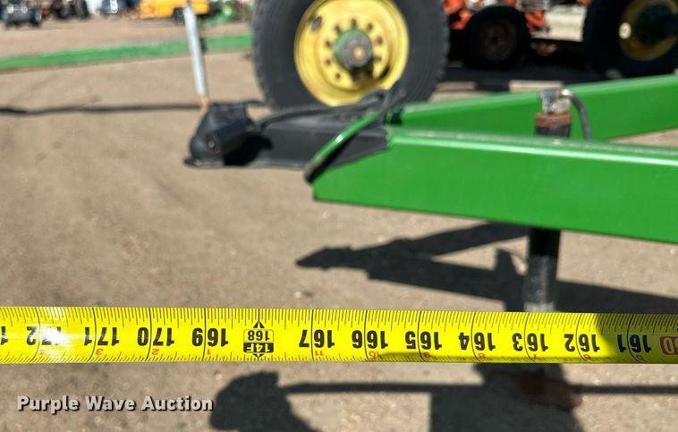 image for item EQ4543 Nurse tank trailer