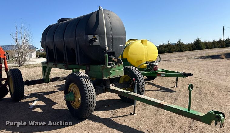 image for item EQ4544 Nurse tank trailer