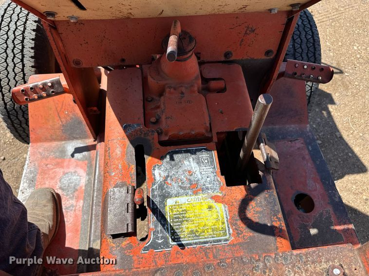 image for item EQ4545 1980 Ditch Witch R40 trencher