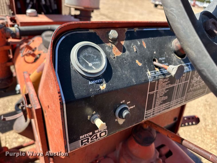 image for item EQ4545 1980 Ditch Witch R40 trencher