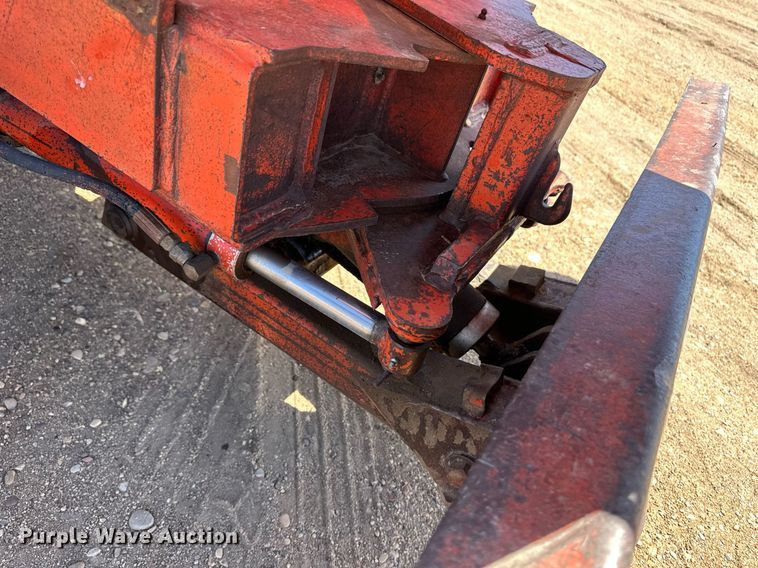 image for item EQ4545 1980 Ditch Witch R40 trencher