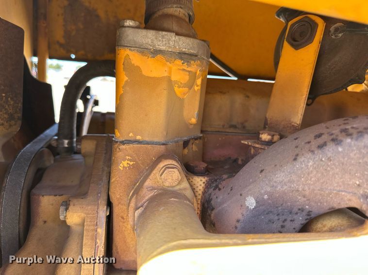 image for item EQ4546 1978 John Deere 301A tractor