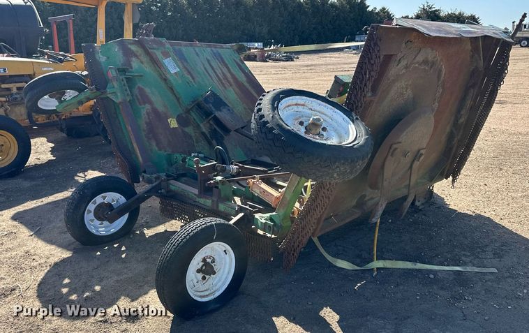 image for item EQ4547 John Deere batwing rotary mower