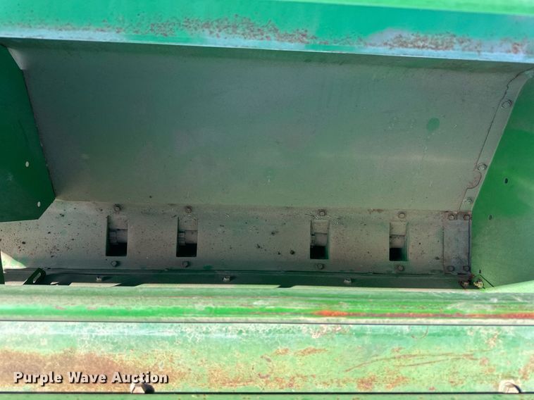 image for item EQ4548 John Deere 750 grain drill