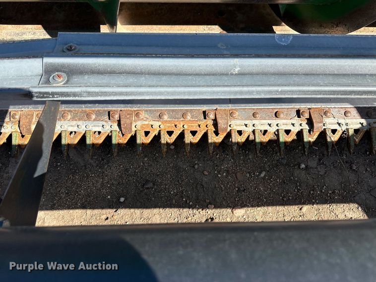 image for item EQ4552 1995 John Deere 930 rigid head