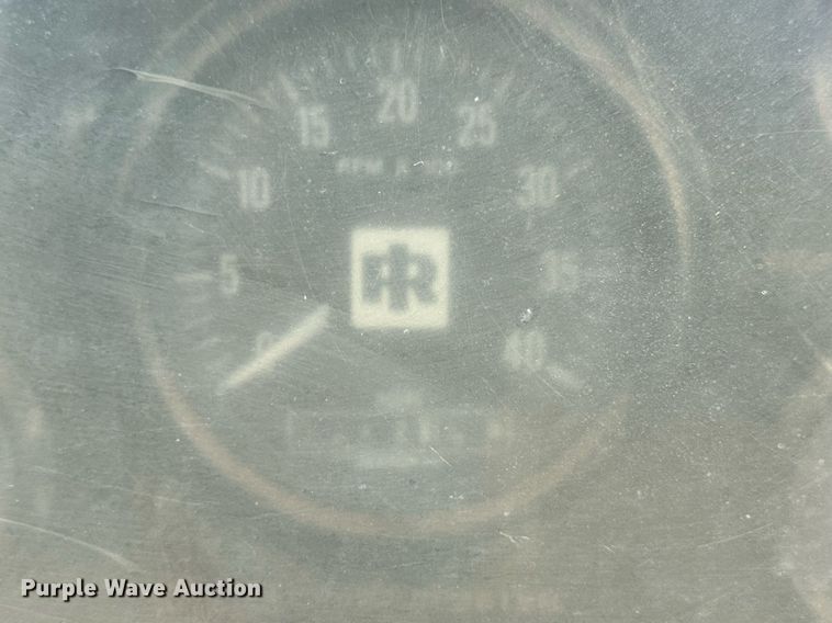 image for item EQ4553 Ingersoll Rand air compressor