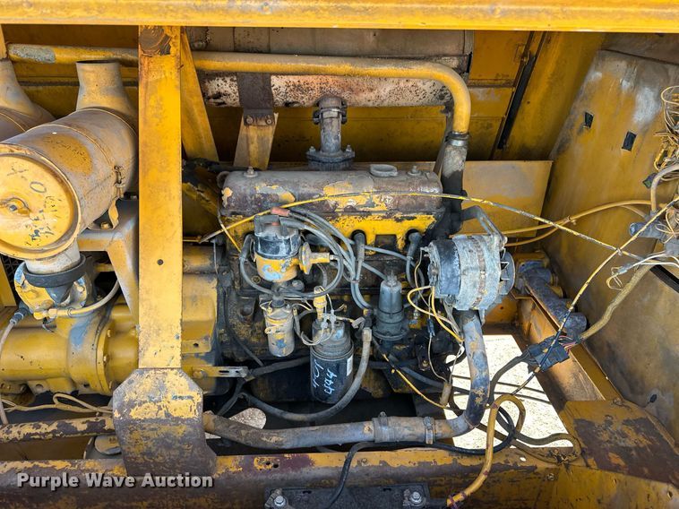 image for item EQ4553 Ingersoll Rand air compressor