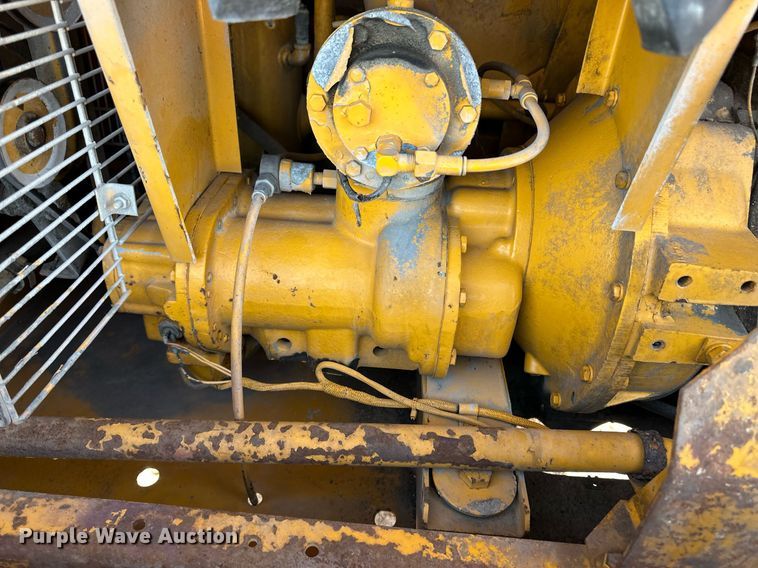 image for item EQ4553 Ingersoll Rand air compressor