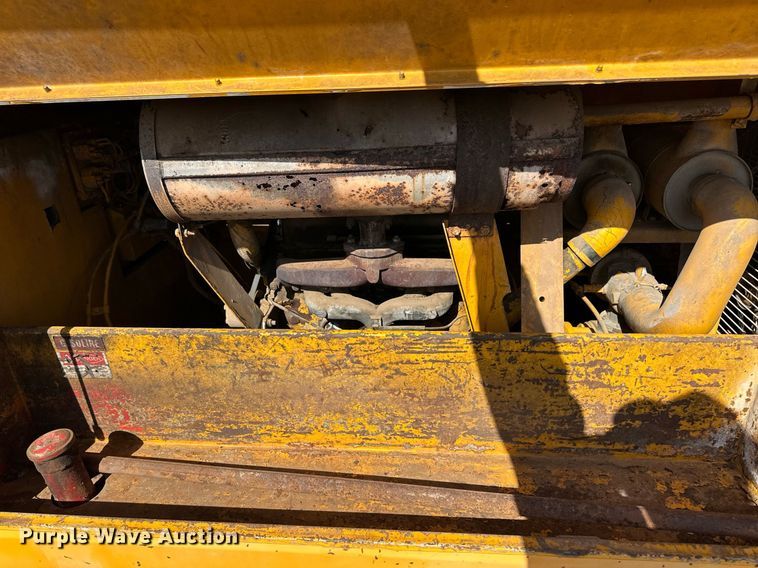 image for item EQ4553 Ingersoll Rand air compressor