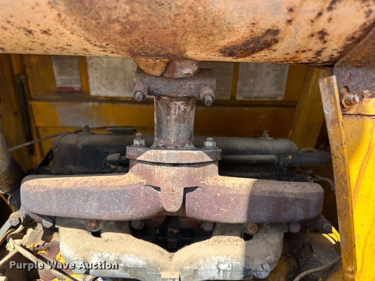 image for item EQ4553 Ingersoll Rand air compressor