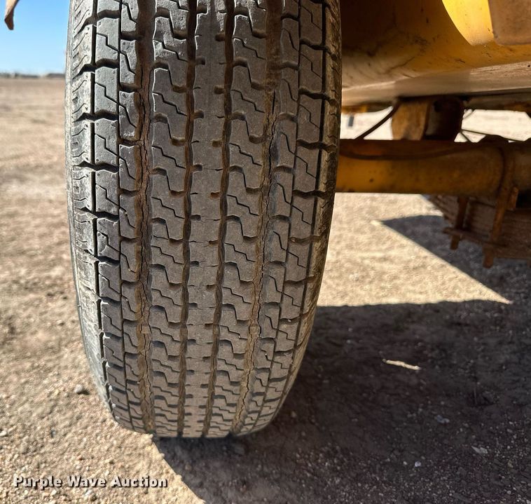 image for item EQ4553 Ingersoll Rand air compressor