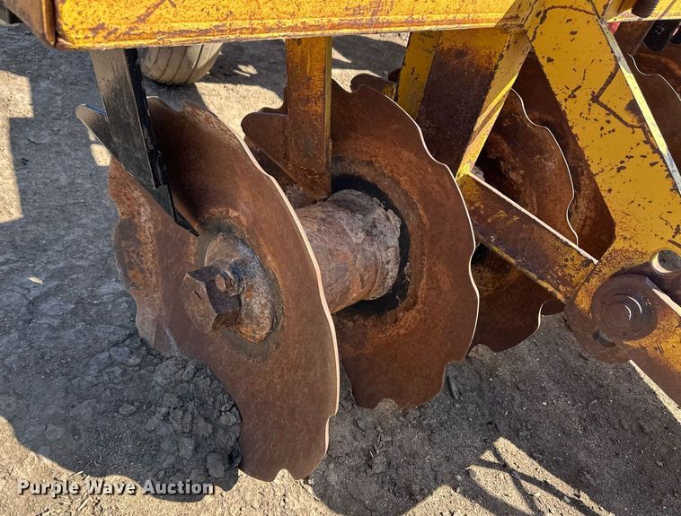 image for item EQ4555 Rome off-set disk