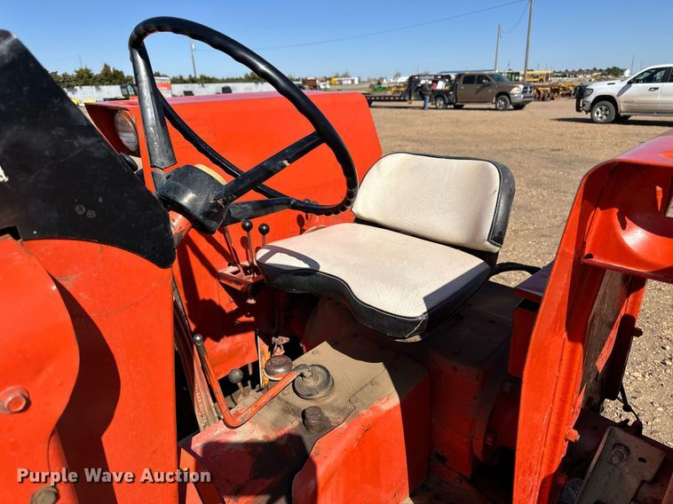 image for item EQ4568 Allis-Chalmers 175 tractor