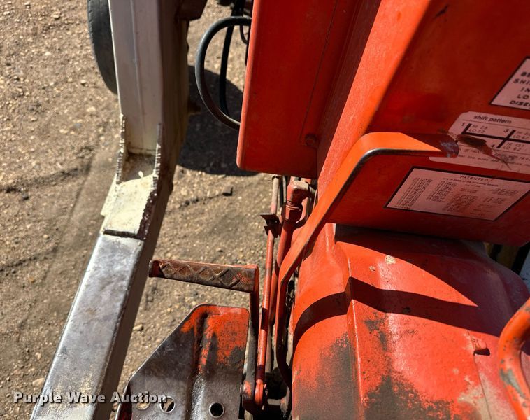 image for item EQ4568 Allis-Chalmers 175 tractor