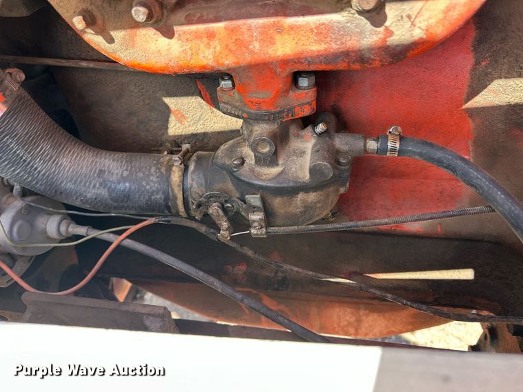 image for item EQ4568 Allis-Chalmers 175 tractor